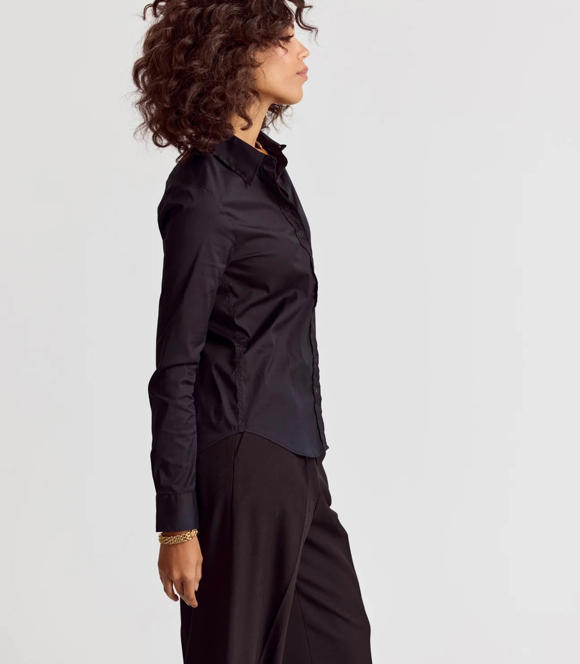 The essentials Icon shirt black-The Shirt